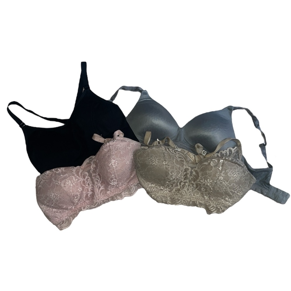 LOT OF VARIETY BRAS